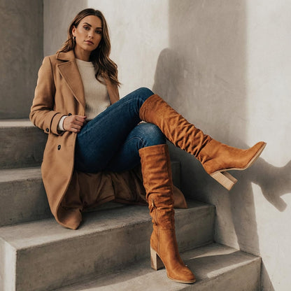 Bottes Hautes pour Femme Mila | Talon Bloc Chic, Sophistication Élancée