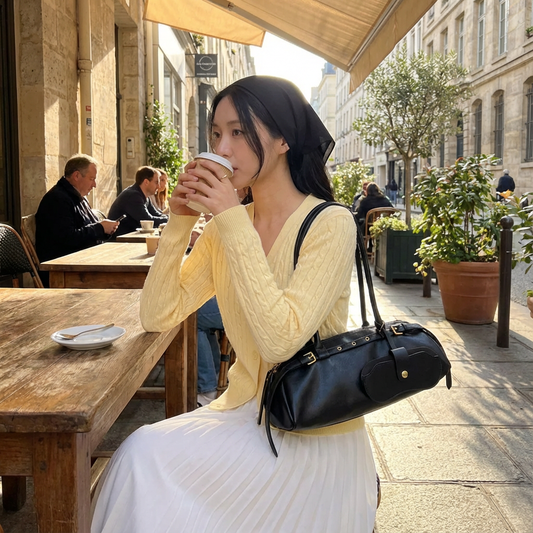 Bolso de hombro para mujer Noelle | Forma cilíndrica, Acentos de hebilla