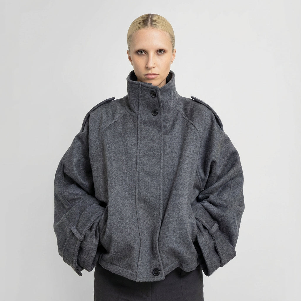 Manteau court pour femmes Aria | Col montant, silhouette décontractée