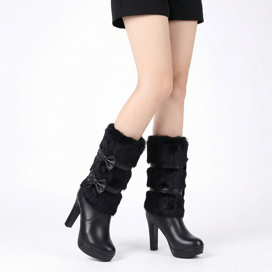 Bottes à Talons Hauts Femme Lola | Détail Pompon en Fourrure, Accent Nœud Papillon