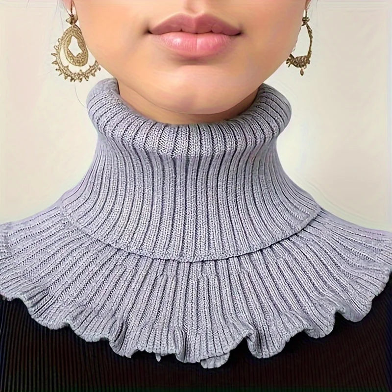 Tamsin Women's Scarf - close-up detail