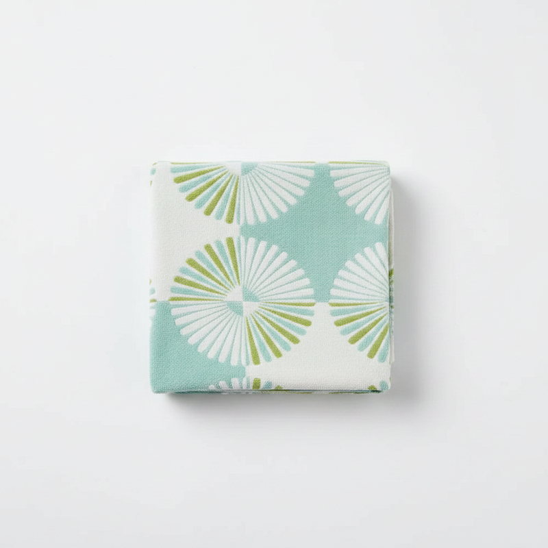 Dahlia Blossom Cotton Bath Towel | Jacquard Floral, Soft & Absorbent