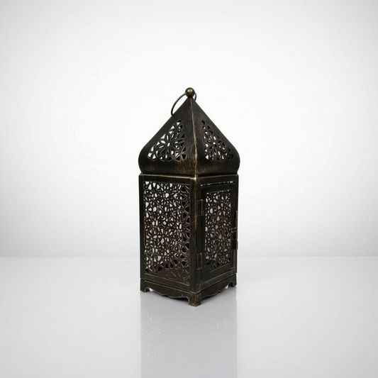 Antique Charm Candle Holder studio packshot