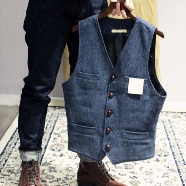 Silas Men's Vest - front view