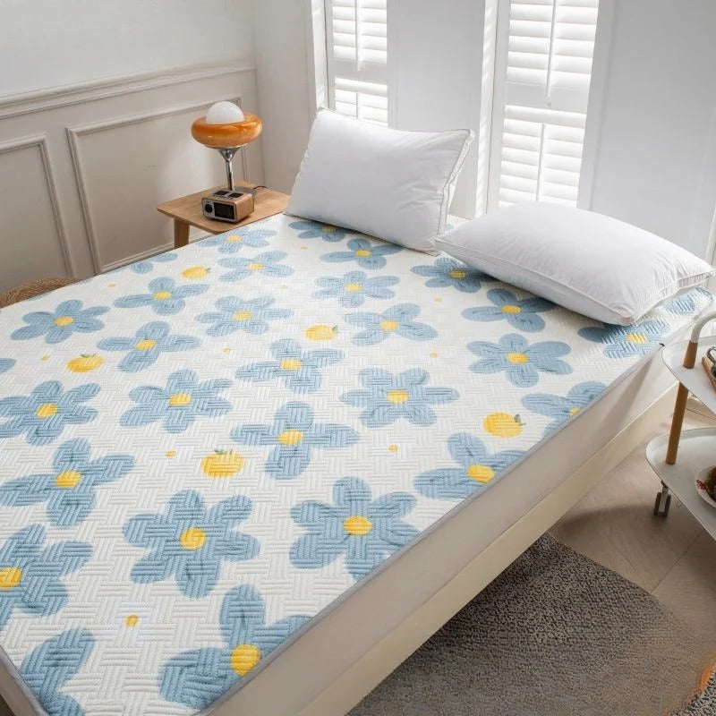 Juniper Portable Mattress Pad - back view