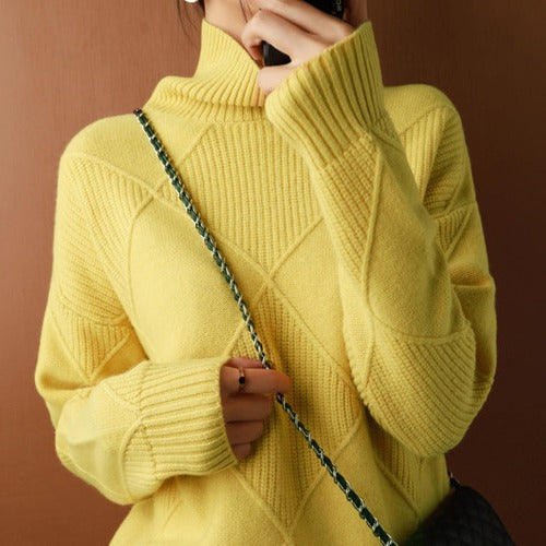 Paloma Women's Top - styled view