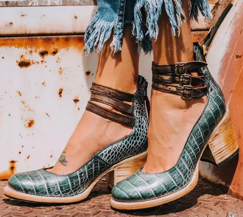 Ava Women's Block Heel Ankle Boots - close-up detail