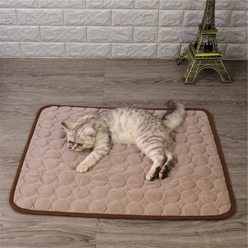 Fable Portable Cooling Pad - shown in use