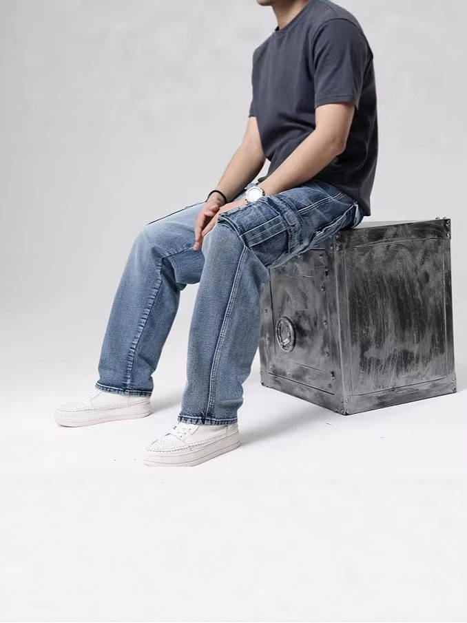 Tristan Men's Wide Leg Cargo Pants - fabric and finish detail