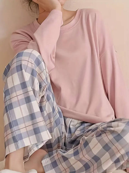 Mabel Women's Plaid Pyjama Set - styled view