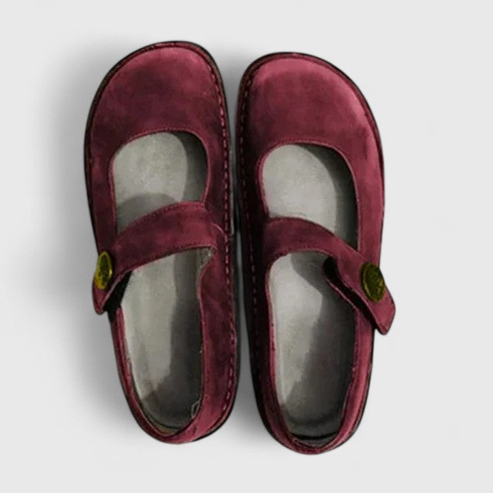 Wilda Women's Shoes - flat lay