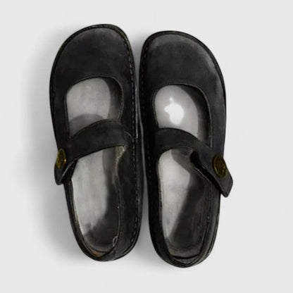 Wilda Women's Shoes - shown in use