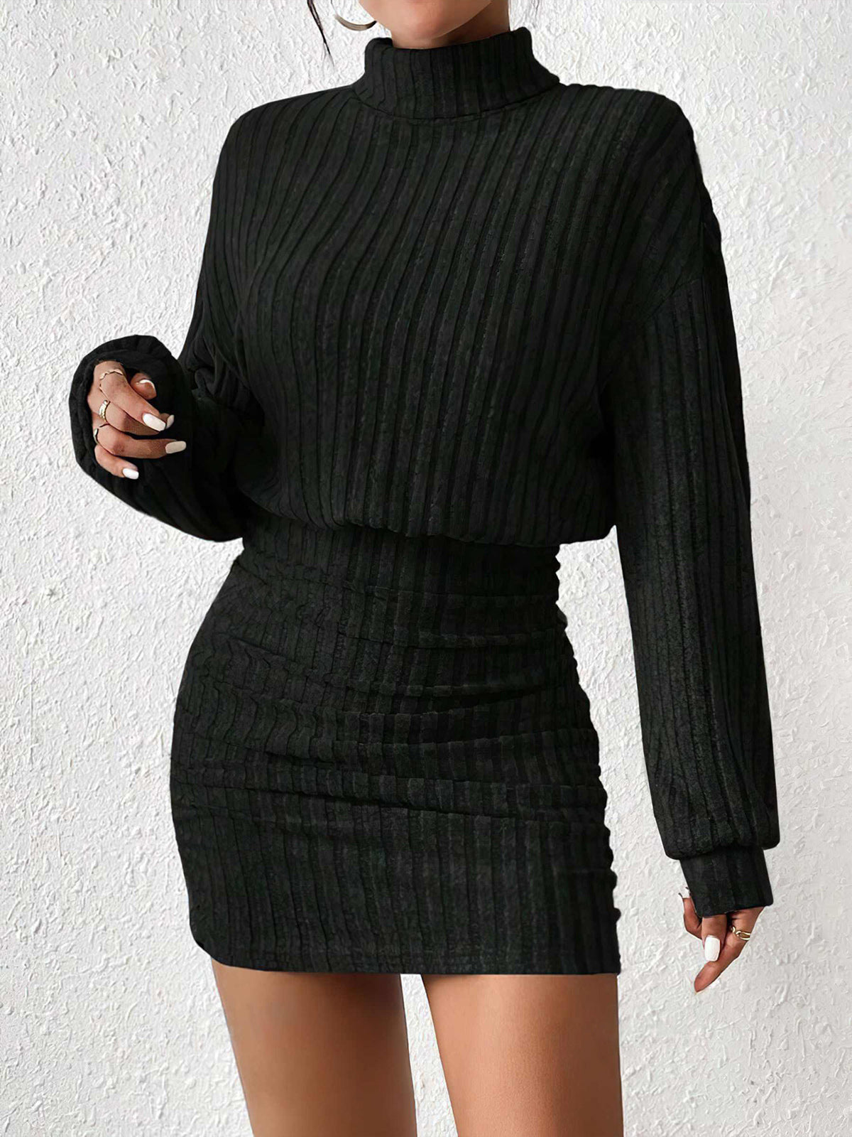 Lila Women's Pleated Dress - close-up detail