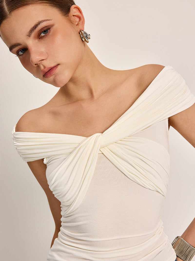 Tallulah Women's Top - fabric and finish detail