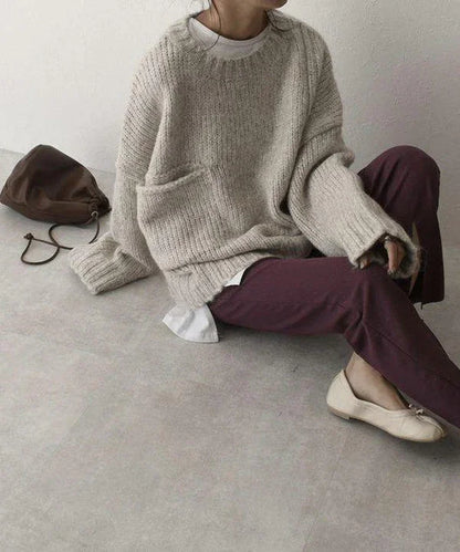Saskia Women's Oversized Sweater - close-up detail