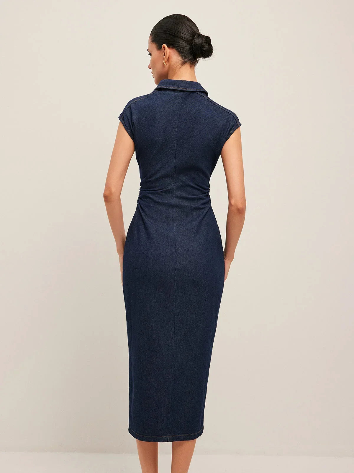 Tallulah Women's Midi Dress - close-up detail