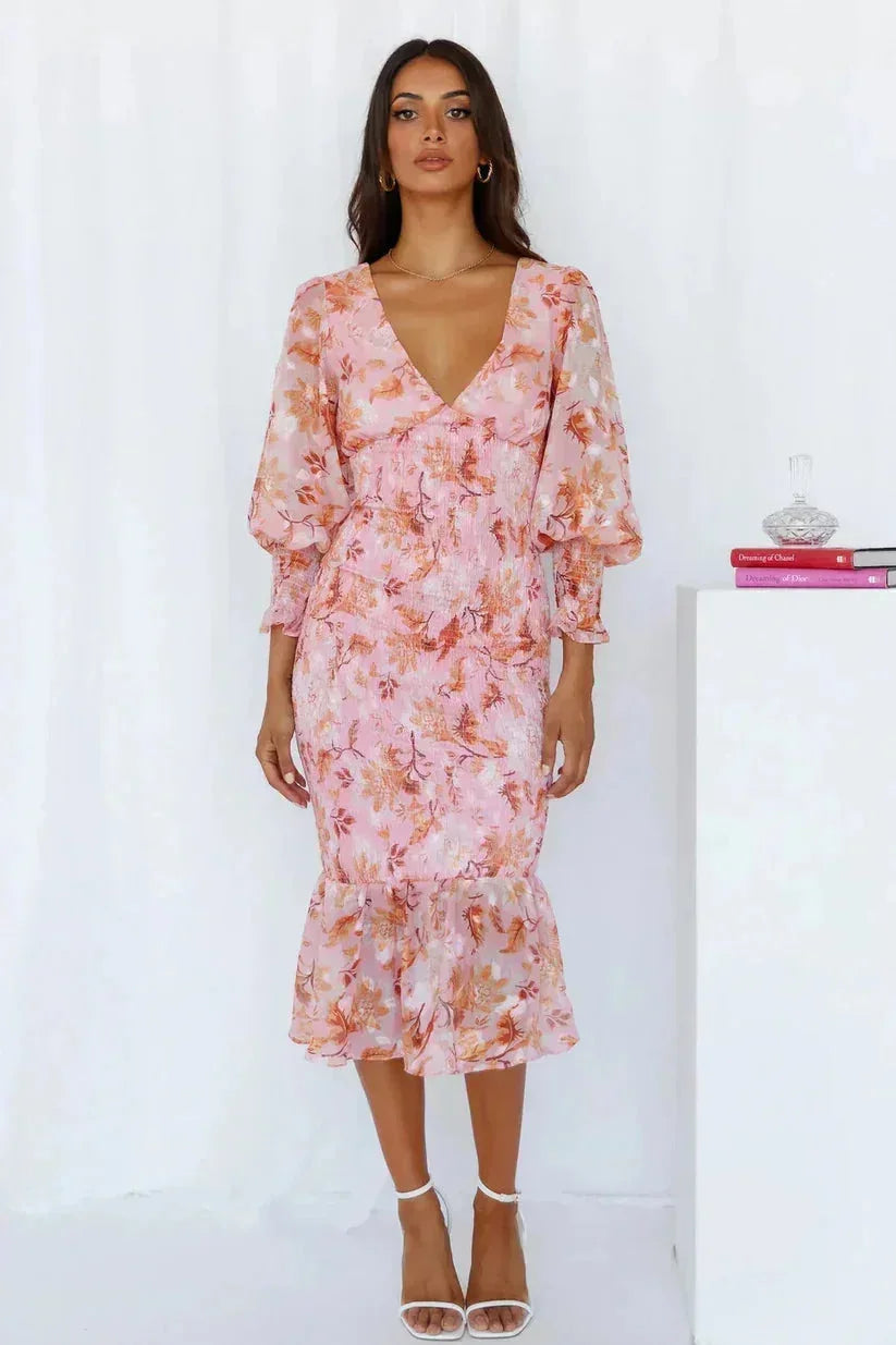 Saskia Women's Floral Midi Dress - fabric and finish detail