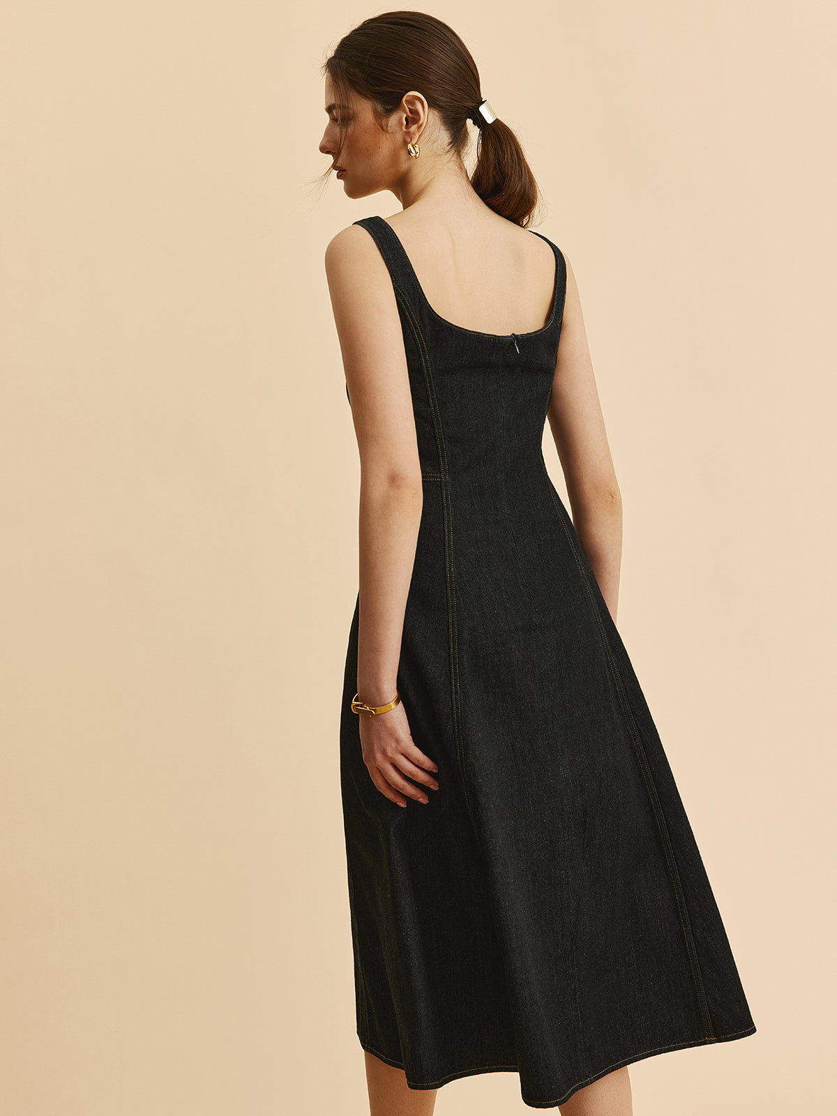 Tallulah Women's Dress - close-up detail