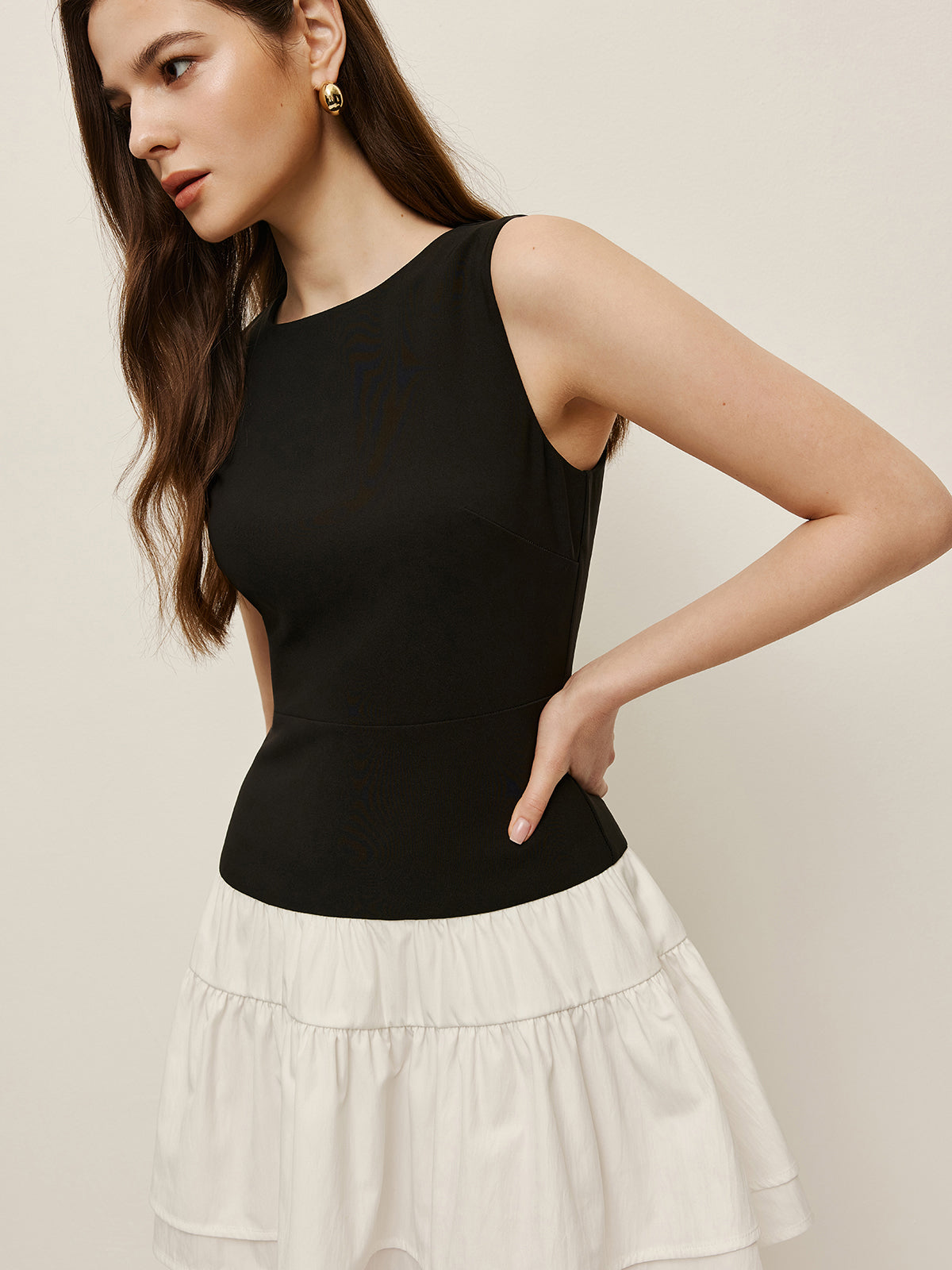 Maya Women's Dress - fabric and finish detail