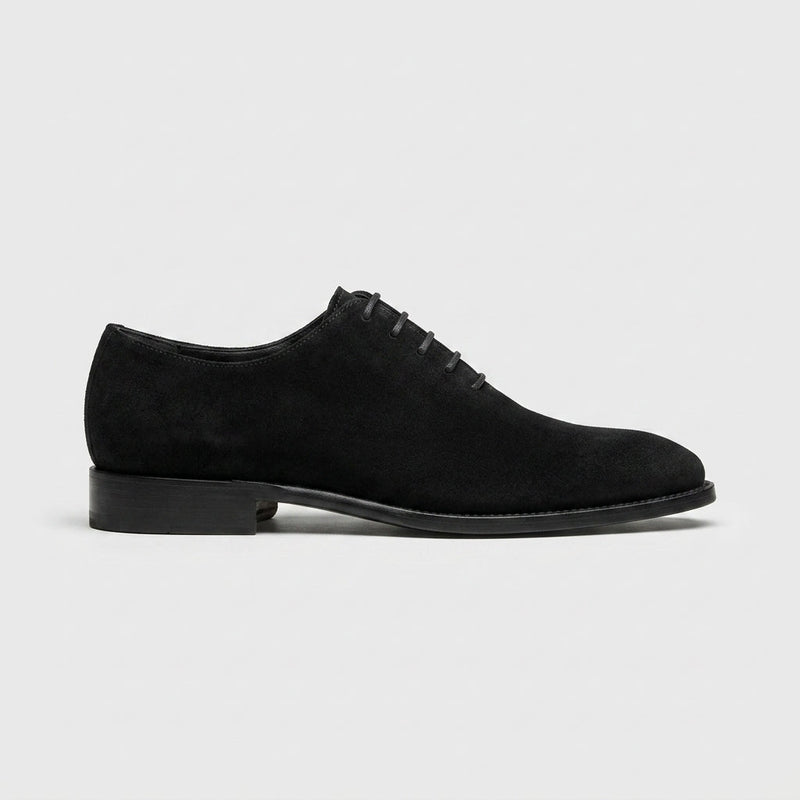 Reuben Men's Suede Oxfords - close-up detail