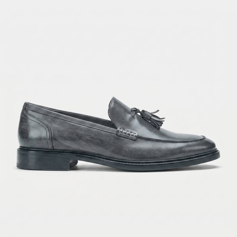 Flynn Men's Loafers - fabric and finish detail