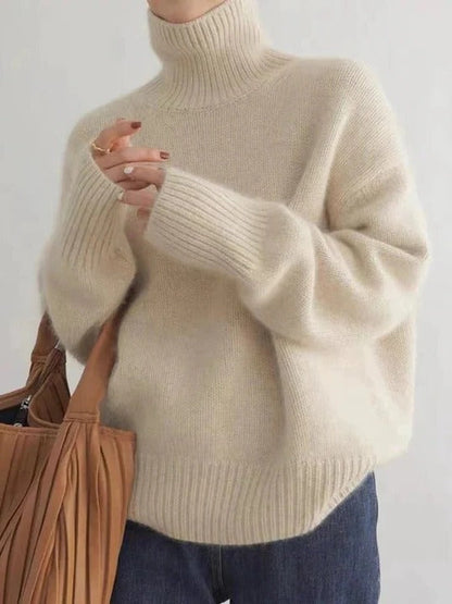 Wilda Women's Sweater - fabric and finish detail